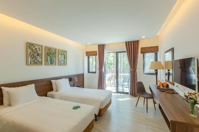 Phòng Premium Deluxe Twin Garden View