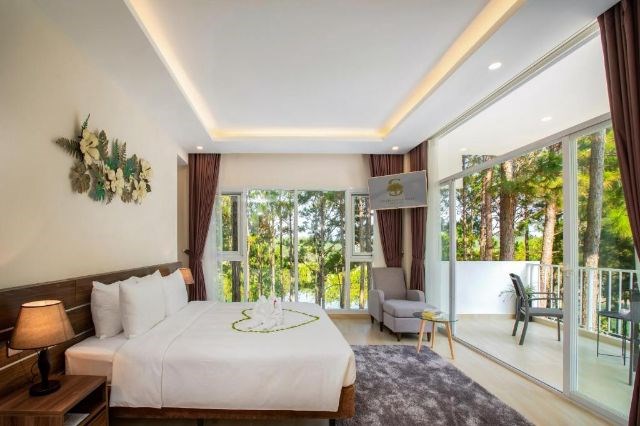 Phòng Premium Suite Lake View