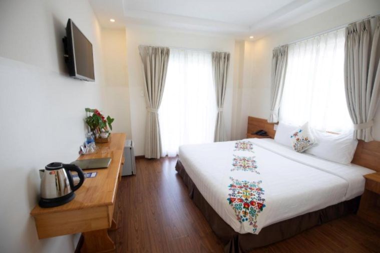 Phòng Deluxe Double Balcony Moutain View