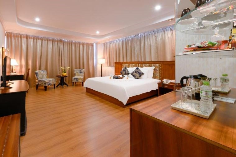 Phòng Premier Deluxe Double