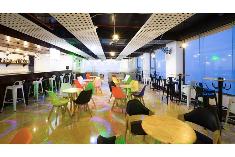 Khách Sạn Lê Hoàng Beach Đà Nẵng