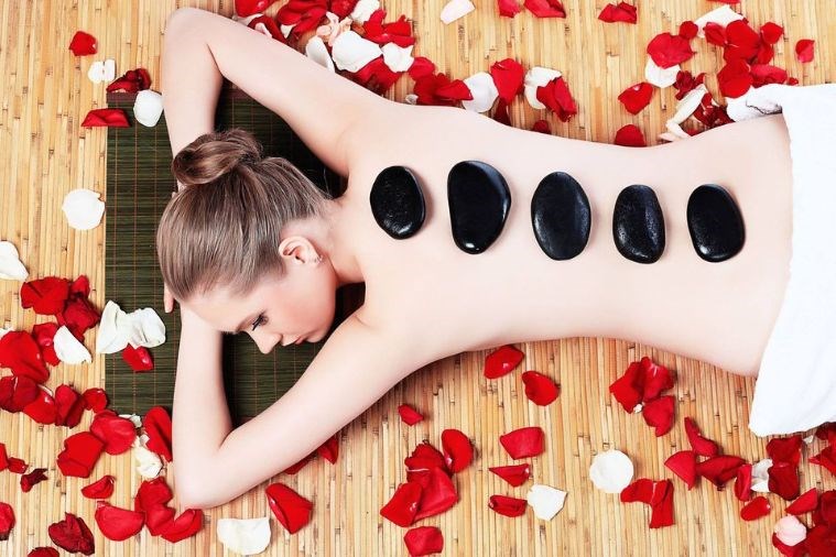  Yarra Ocean Suites Danang 