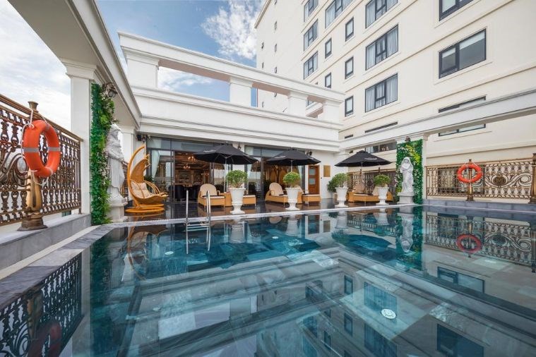Monarque Hotel Đà Nẵng 