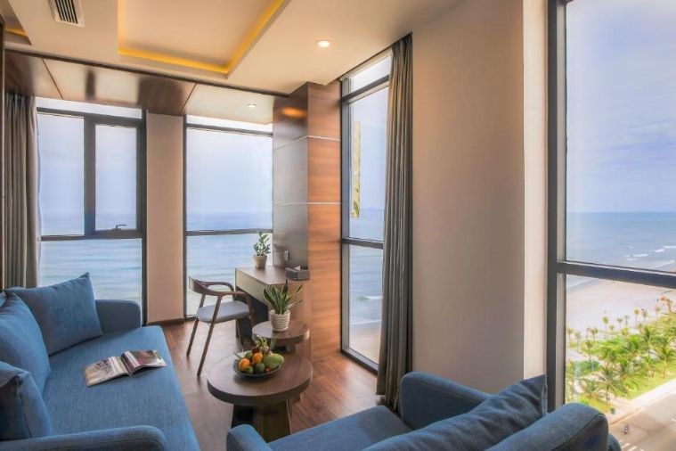 Diamond Double Beach Front 