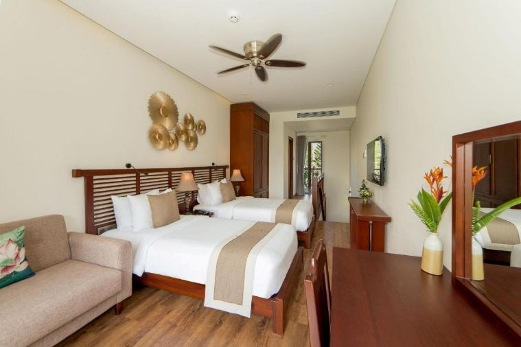 River Villa 2 bedroom with Private Garden