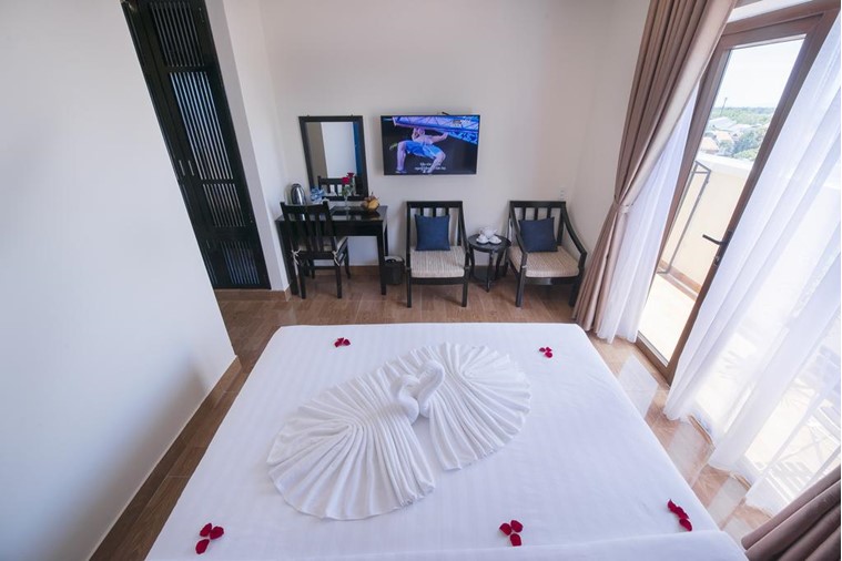 Phòng Superior Double With Balcony