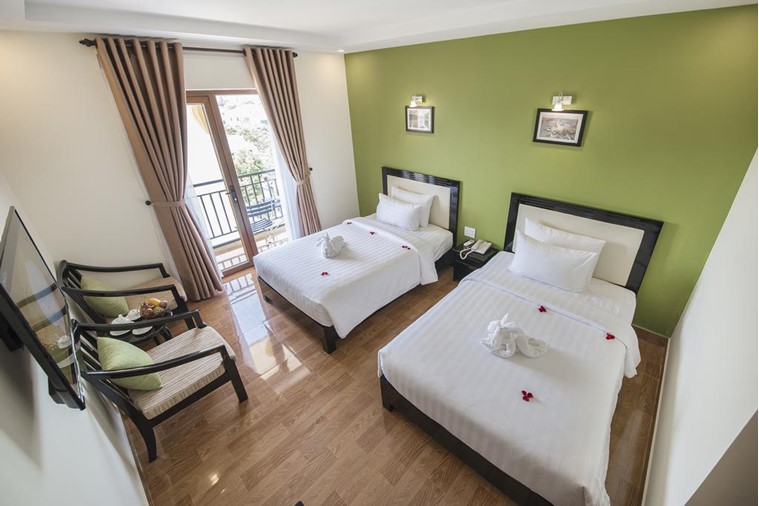 Phòng Superior Twin With Balcony