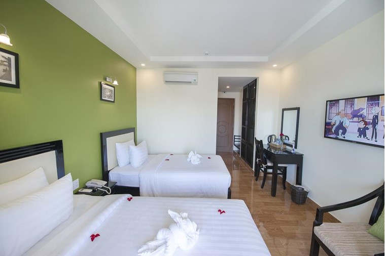 Phòng Superior Twin With Balcony