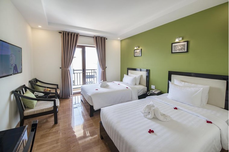 Phòng Superior Twin With Balcony