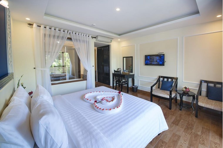 Phòng Deluxe Double With Balcony