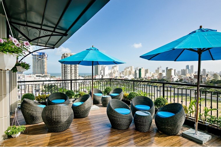 Khách Sạn The Herriott Hotel & Suite Đà Nẵng