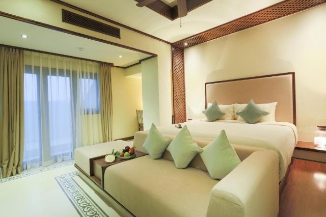 Phòng Rooftop Jacuzzi Suite