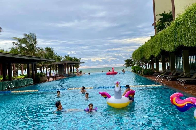 Dusit Princess Moonrise Beach Resort Phú Quốc