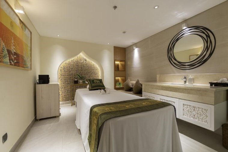 Dusit Princess Moonrise Beach Resort Phú Quốc