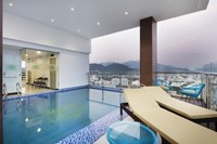 Crown Nha Trang Hotel 