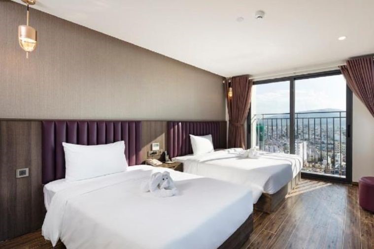 Phòng Deluxe Twin Sea View