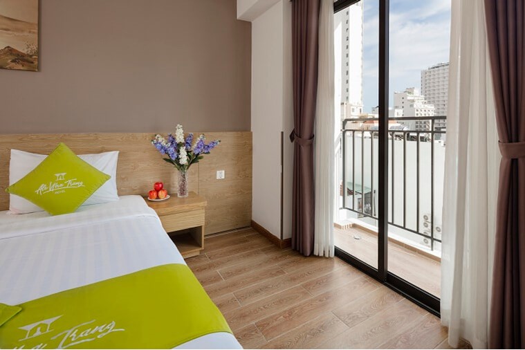 Phòng Deluxe Senior City View