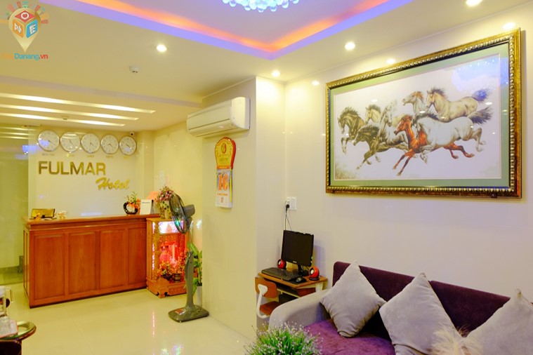 Khách sạn Fulmar Đà Nẵng
