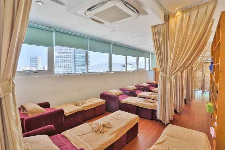 Le's Cham Hotel Nha Trang