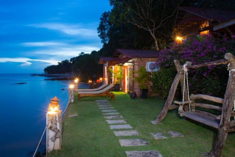 Phòng Villa Double Beach Front 