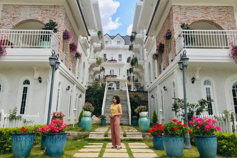 Khách sạn De Charme Village Đà Lạt