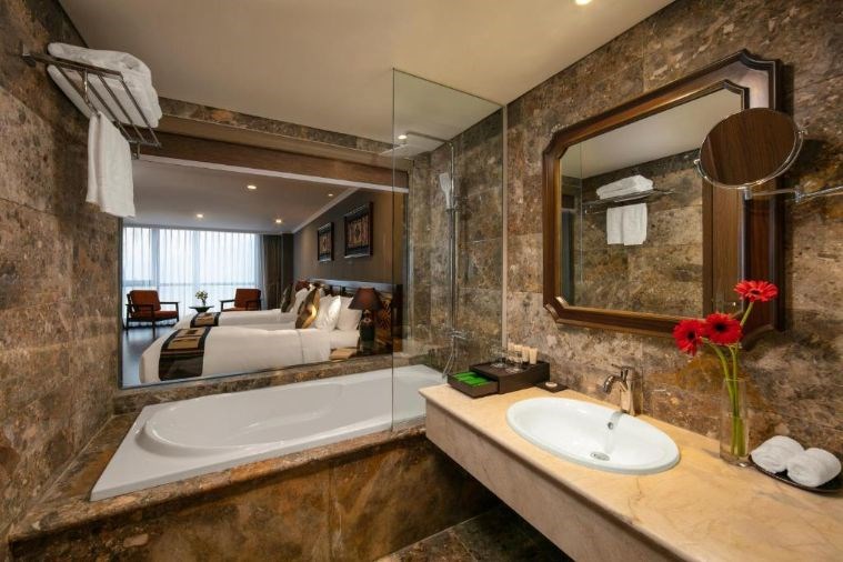 Superior Mountain View