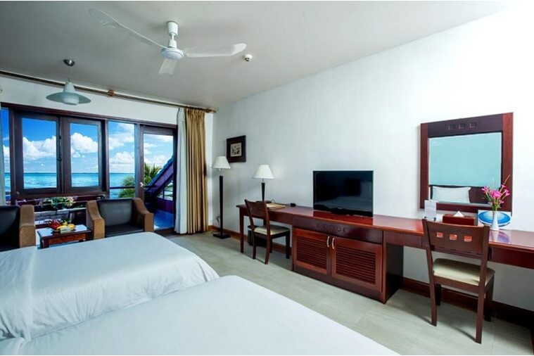 Phòng Deluxe Twin Ocean View