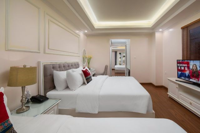 Family Room Garden View