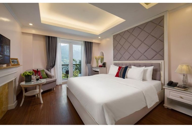 Khách sạn Praha Sapa