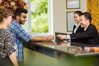 Khách sạn Praha Sapa