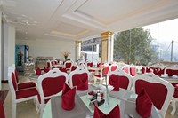 Khách sạn Praha Sapa