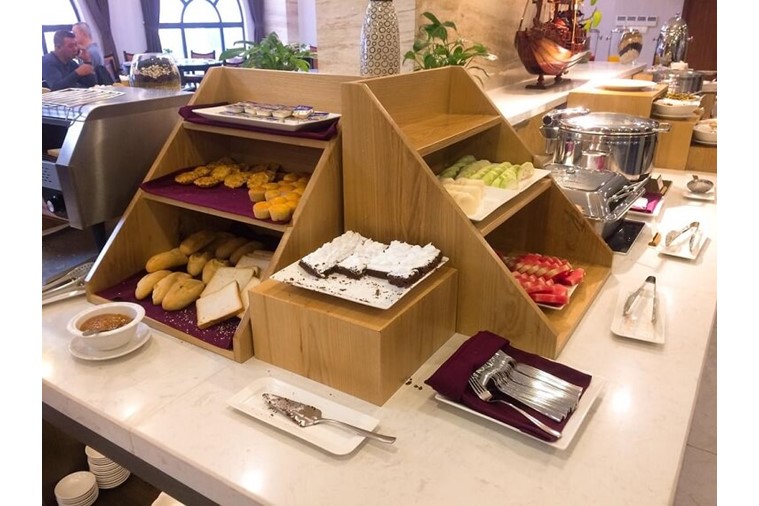 Khách sạn Galaxy Hạ Long