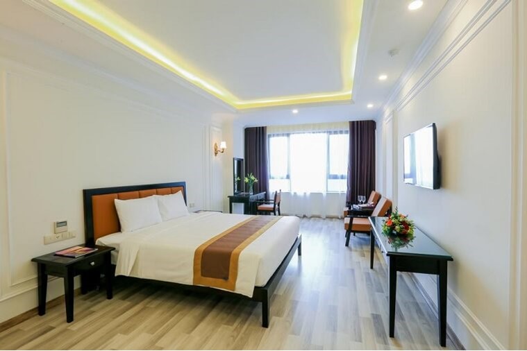 Khách sạn Galaxy Hạ Long