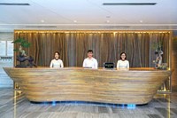 Khách Sạn Queen Ann Nha Trang