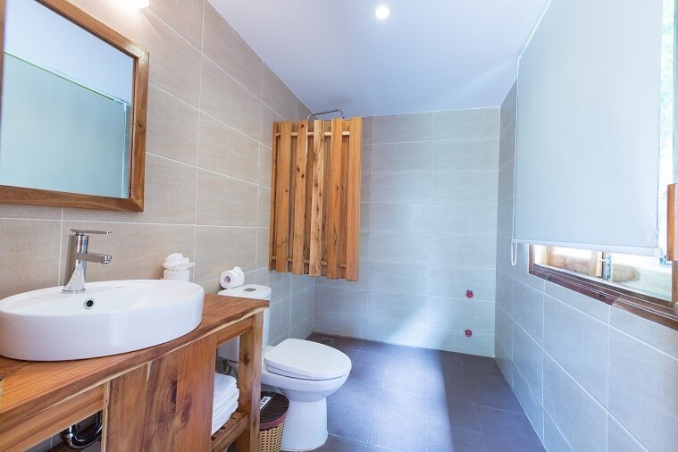 Phòng Deluxe Double Partial Ocean View