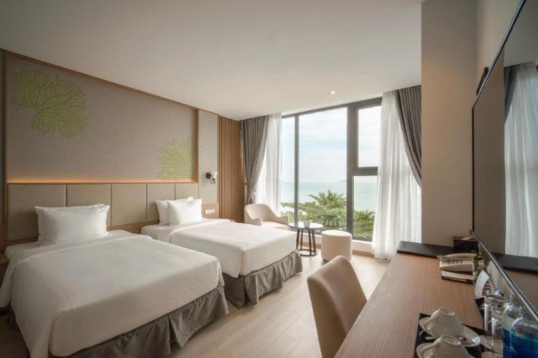 Phòng Superior Triple with City View