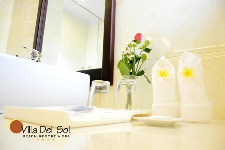 Phòng Deluxe Twin Sea View