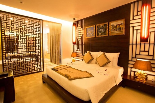 Phòng Premier Deluxe Double Garden View