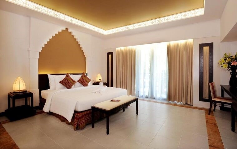 Phòng Deluxe Double Hướng Vườn