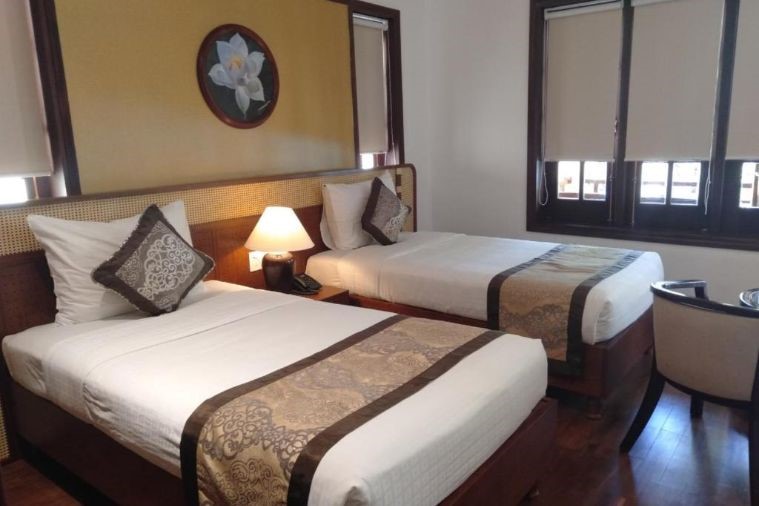 Phòng Deluxe Twin Garden View