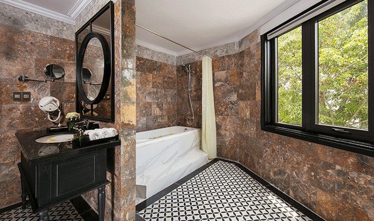 Phòng Deluxe Double With Balcony