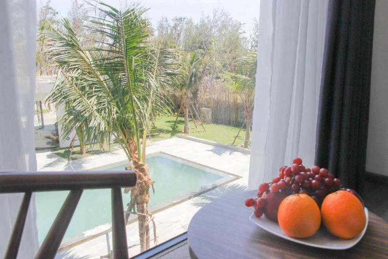 Superior double garden view