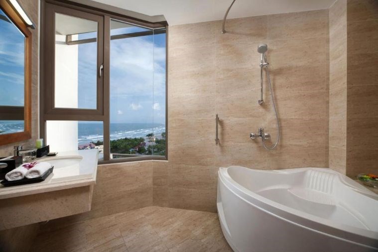 Phòng Premier Double With Ocean
