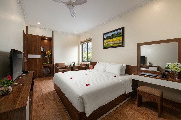 Deluxe Double with moutain view