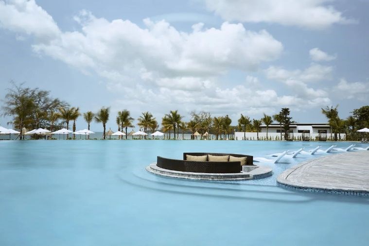 Mövenpick Resort Waverly Phú Quốc