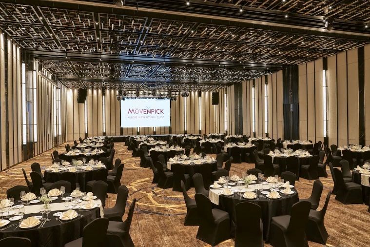 Mövenpick Resort Waverly Phú Quốc