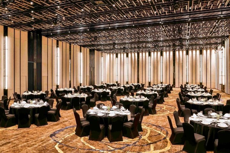 Mövenpick Resort Waverly Phú Quốc