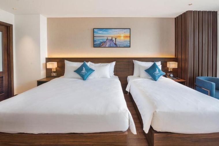 Phòng Grand Beach Front Triple