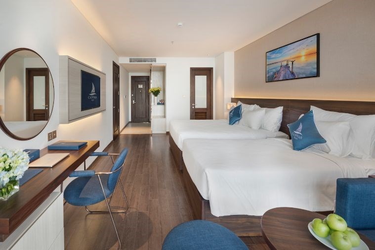 Phòng Grand Beach Front Triple