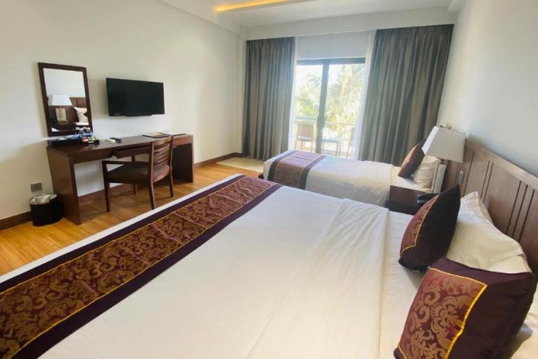 Phòng Deluxe Twin 1 góc biển
